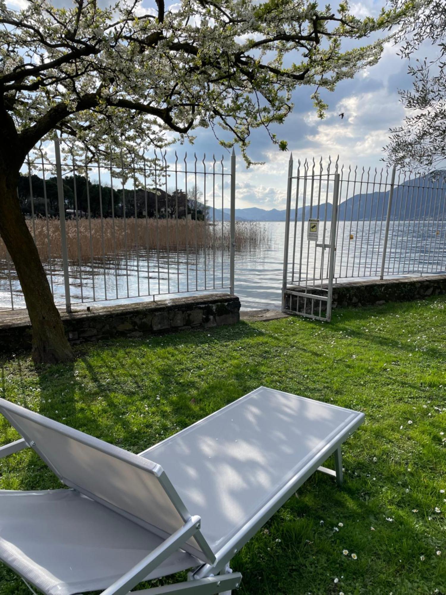 Villa Franca Pilzone Exteriör bild